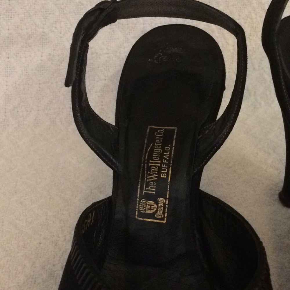 Vintage 1950s Herbert Levine beaded suede heels - Picture 3 of 8